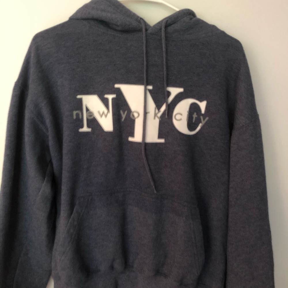 New York City women’s med. hoodie